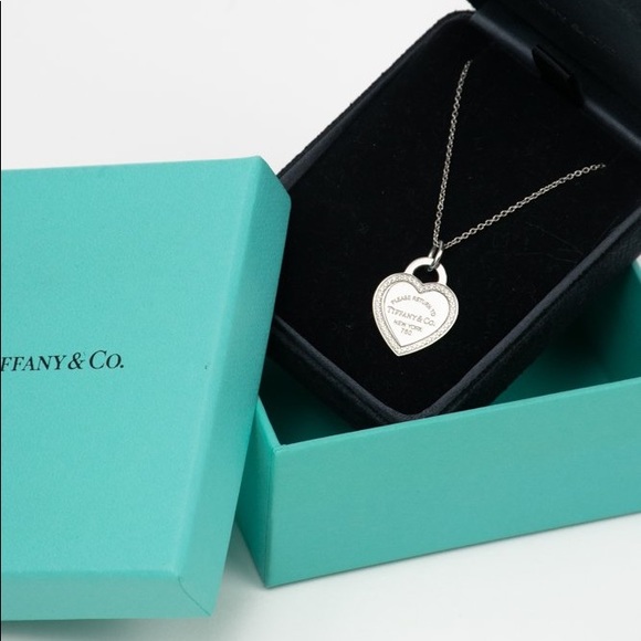 SOLD Tiffany & Co White Gold Diamond Return to Tiffany Necklace - Picture 2 of 6